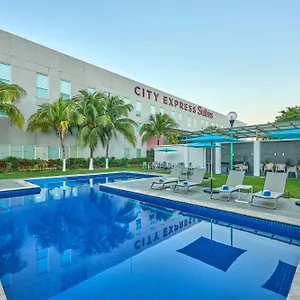 https://city-express-suites-playa-del-carmen.tulum-hotels.net
